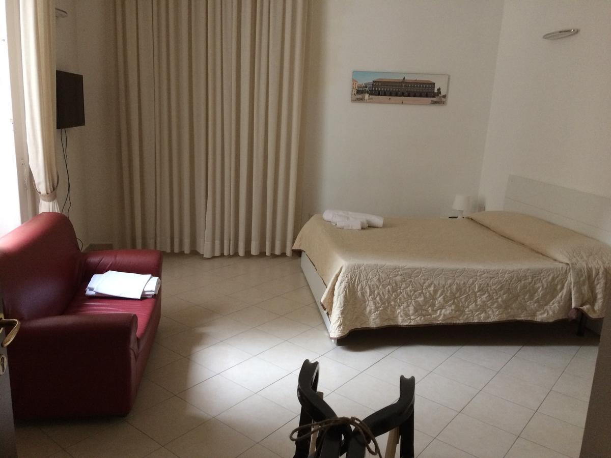 B&B La Conigliera Naples Exterior photo